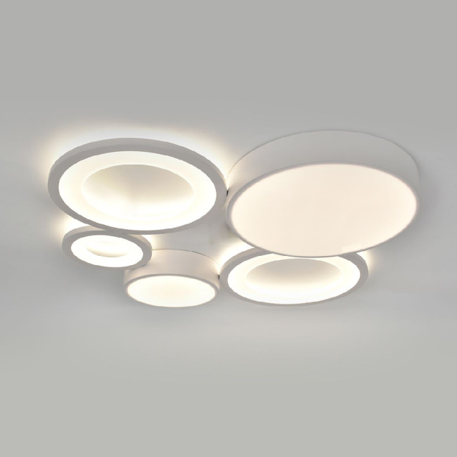 Потолочная люстра Escada Streamline 10286/5LED Потолочная люстра Escada Streamline 10286/5LED
