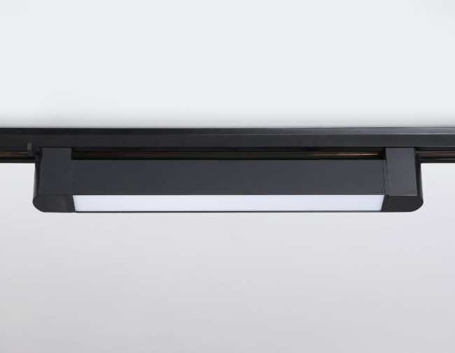 Трековый однофазный светильник Ambrella Light Track system GL6733
