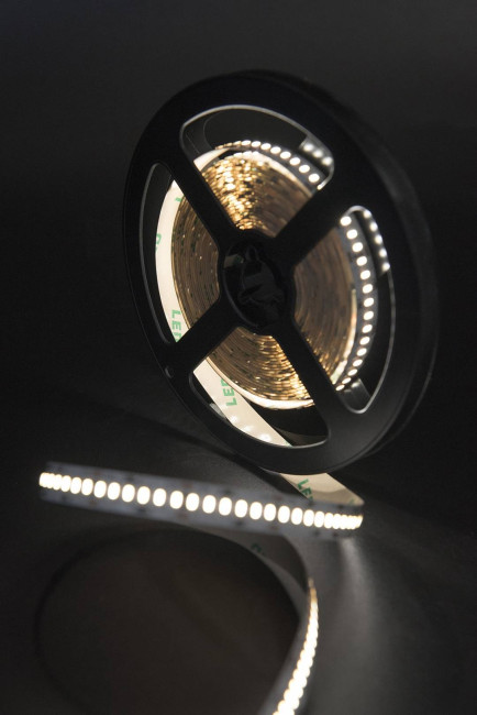 Светодиодная лента SWG SWG4240-12-24-NW-M 009254 Светодиодная лента SWG SWG4240-12-24-NW-M 009254