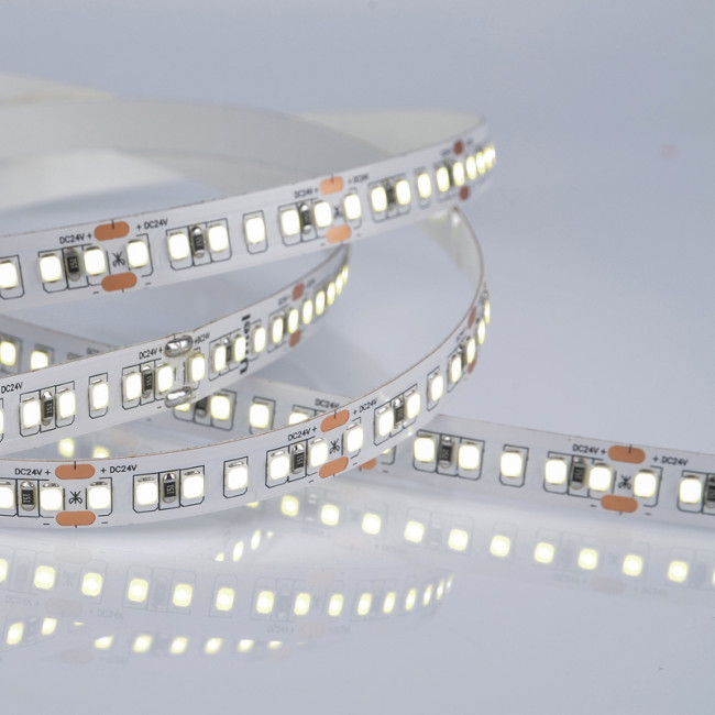 Светодиодная лента Uniel ULS-2835-168LED/m-10mm-IP20-DC24V-14W/m-5M-6500K катушка в герметичной упаковке