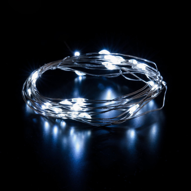 Гирлянда нить Eurosvet 400-006 белый 3м IP20 Гирлянда нить Eurosvet 400-006 белый 3м IP20