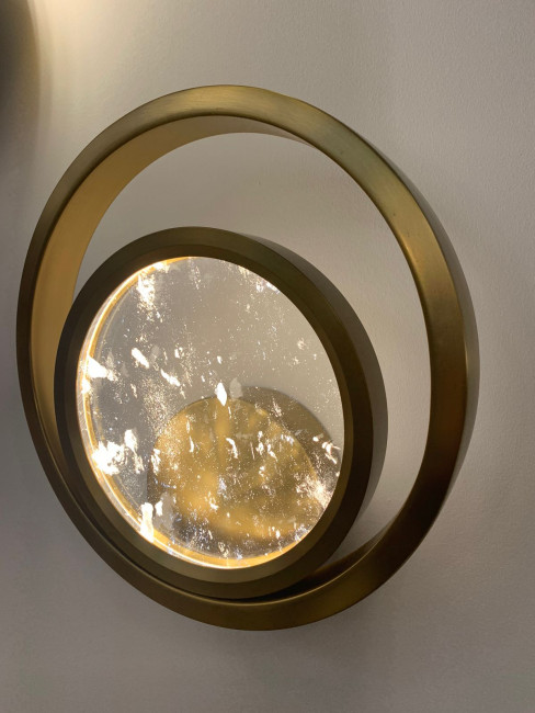 Настенный светильник Moon Light 1A ant.brass Настенный светильник Moon Light 1A ant.brass