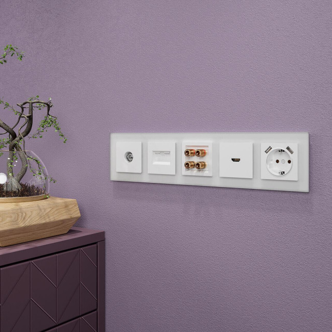 Рамка на 5 постов Werkel Favorit белый матовый W0051105 4690389160103 Рамка на 5 постов Werkel Favorit белый матовый W0051105 4690389160103