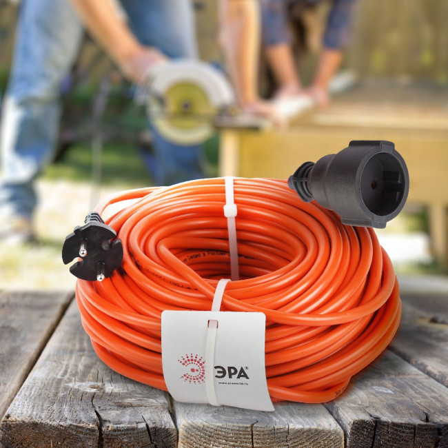 Удлинитель силовой Эра UPx-1-2x1-30m Б0046807 Удлинитель силовой Эра UPx-1-2x1-30m Б0046807