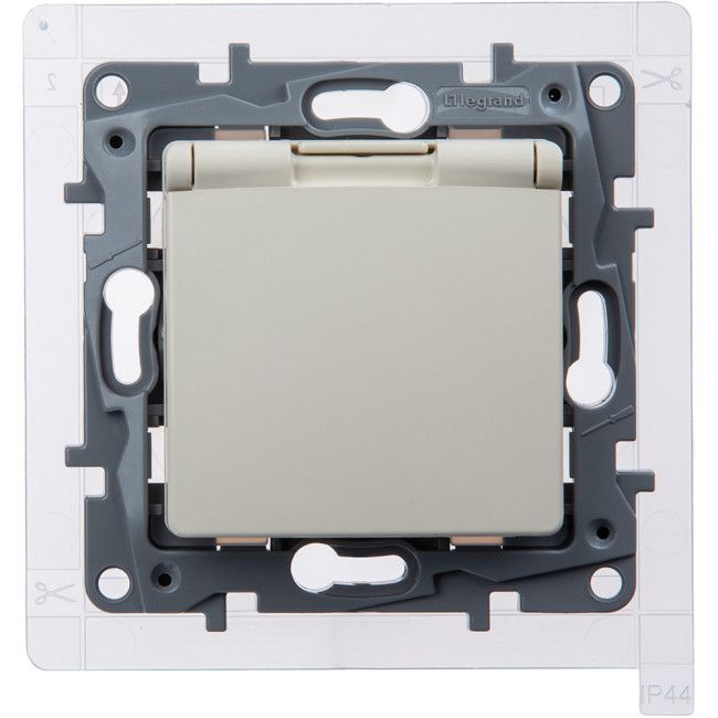 Розетка 2К+З IP44 Legrand Etika Слоновая кость 672326 Розетка 2К+З IP44 Legrand Etika Слоновая кость 672326