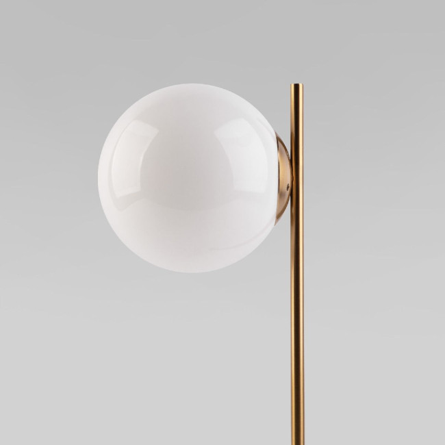 Настольная лампа Eurosvet Marbella 01157/1 латунь a064387 Настольная лампа Eurosvet Marbella 01157/1 латунь a064387