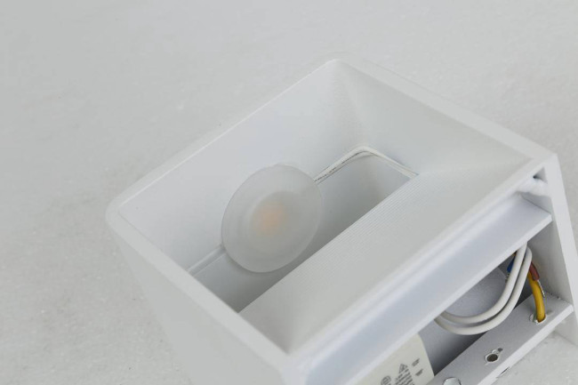 Настенный светильник DesignLed GW-9201A-5-WH-WW 001806