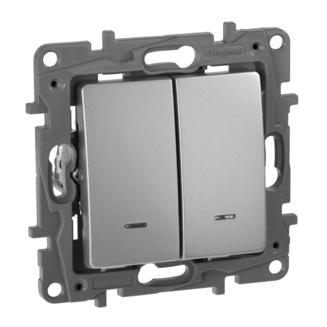 Переключатель двухклавишный Legrand Etika с подсветкой 10A 250V алюминий 672416 Переключатель двухклавишный Legrand Etika с подсветкой 10A 250V алюминий 672416