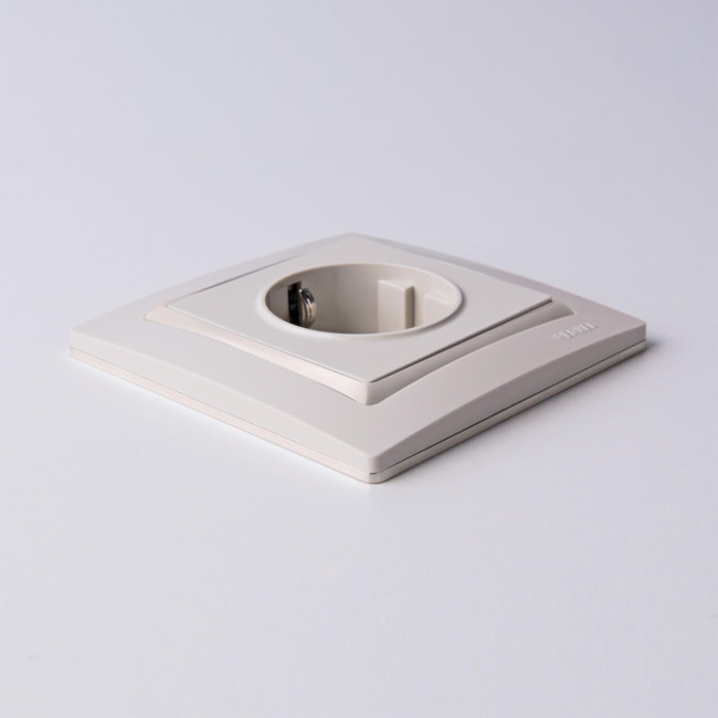 Розетка с заземлением Werkel слоновая кость W1171003 4690389155741 Розетка с заземлением Werkel слоновая кость W1171003 4690389155741