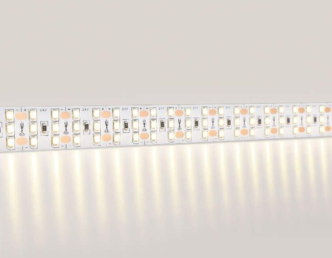 Светодиодная лента трехрядная Ambrella Light LED Strip 24В 2835 26Вт/м 3000K 5м IP20 GS3901