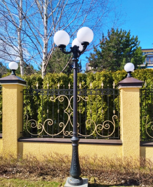 Парковый фонарь Fumagalli Globe G30.202.R30.AYF1R Парковый фонарь Fumagalli Globe G30.202.R30.AYF1R