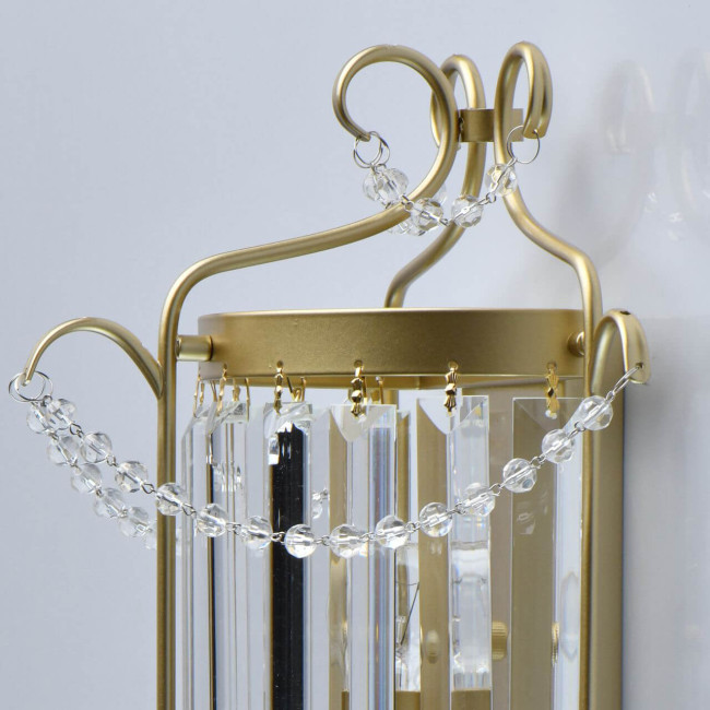 Настенный светильник MW-Light Адель 373024701 Настенный светильник MW-Light Адель 373024701