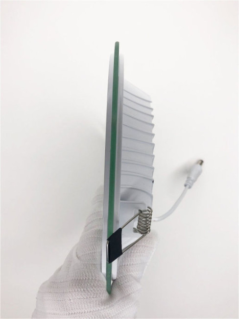 Встраиваемый светодиодный светильник Elvan VLS-705R-6W-NH-Wh Встраиваемый светодиодный светильник Elvan VLS-705R-6W-NH-Wh