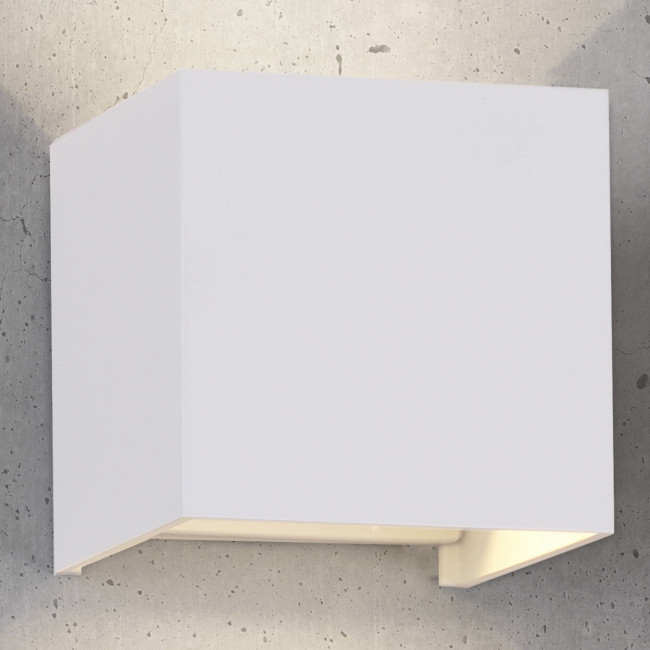 Уличный настенный светодиодный светильник Mantra Davos 6521 Уличный настенный светодиодный светильник Mantra Davos 6521