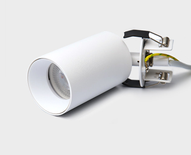 Встраиваемый спот Italline DANNY FR white Встраиваемый спот Italline DANNY FR white