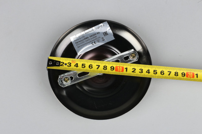 Потолочная люстра Omnilux Laveno OML-56103-03 Потолочная люстра Omnilux Laveno OML-56103-03