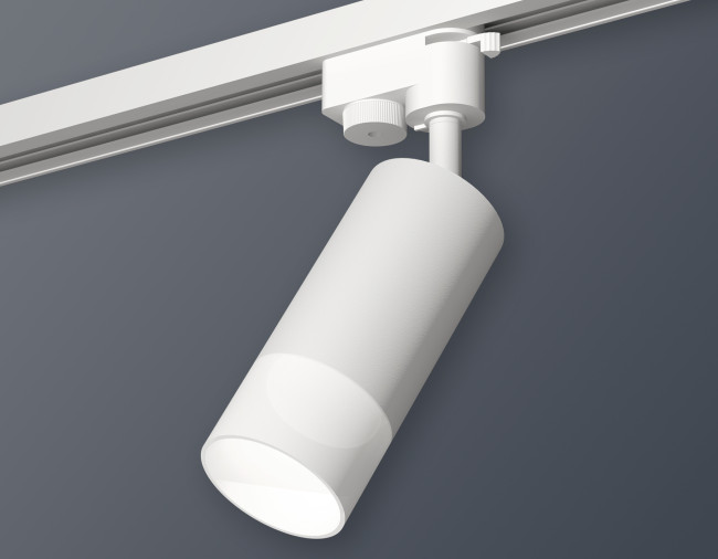 Трековый однофазный светильник Ambrella Light Track System XT6322170 (A2520, C6322, N6252) Трековый однофазный светильник Ambrella Light Track System XT6322170 (A2520, C6322, N6252)