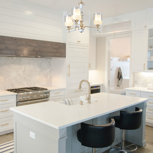 Подвесная люстра Arte Milano Florentia-6087 306087/3 Wh/Gd Подвесная люстра Arte Milano Florentia-6087 306087/3 Wh/Gd