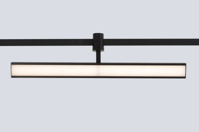 Трековый светильник для гибкой магнитной системы Crystal Lux Trace 48V CLT 0.37 001 18W BL SMART Трековый светильник для гибкой магнитной системы Crystal Lux Trace 48V CLT 0.37 001 18W BL SMART