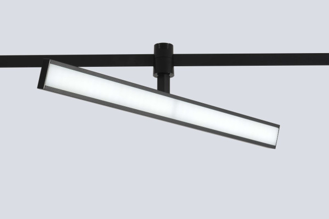 Трековый светильник для гибкой магнитной системы Crystal Lux Trace 48V CLT 0.37 001 18W BL SMART Трековый светильник для гибкой магнитной системы Crystal Lux Trace 48V CLT 0.37 001 18W BL SMART
