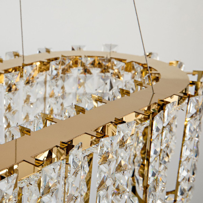 Подвесная люстра Zortes Amanda ZRS.30514.23 Подвесная люстра Zortes Amanda ZRS.30514.23