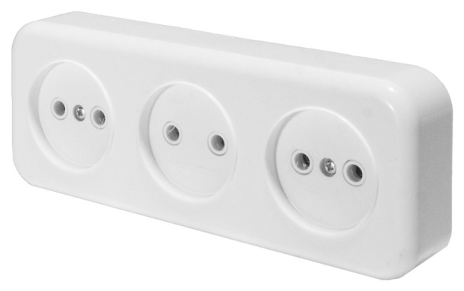 Розетка 3-местная Stekker PST16-50-20 (RA 16-344-Б) 39699 Розетка 3-местная Stekker PST16-50-20 (RA 16-344-Б) 39699