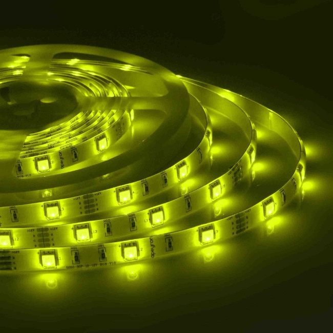 Светодиодная влагозащищенная лента Apeyron 12В 5050 7,2Вт/м RGB 5м IP65 00-41 Светодиодная влагозащищенная лента Apeyron 12В 5050 7,2Вт/м RGB 5м IP65 00-41