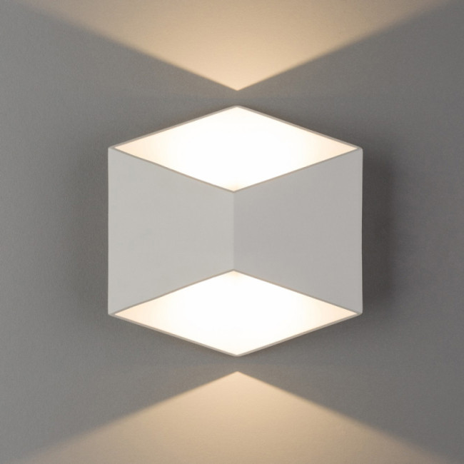 Настенный светильник Mantra Dalia 8143 Настенный светильник Mantra Dalia 8143