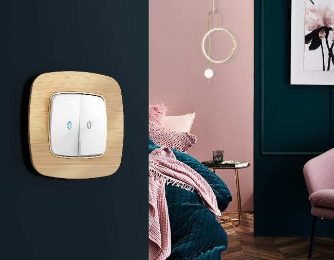 Лицевая панель для выключателя двухклавишного с подсветкой Ambrella Volt Omega OP1040 Лицевая панель для выключателя двухклавишного с подсветкой Ambrella Volt Omega OP1040