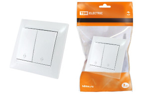 Выключатель двухклавишный на 2 направления Лама TDM Electric SQ1815-0007