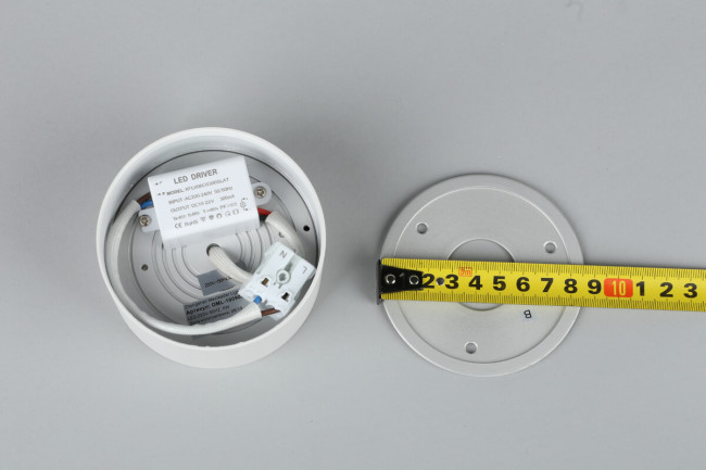 Потолочный светодиодный светильник Omnilux Salentino OML-100909-06 Потолочный светодиодный светильник Omnilux Salentino OML-100909-06