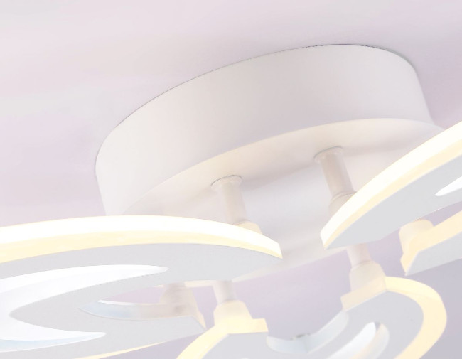 Потолочная люстра Ambrella Light Acrylica Original FA4545