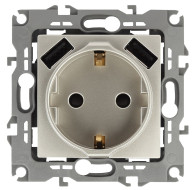 Розетка 2P+E со шторками и 2xUSB Эра 14-4109-04 Б0047870