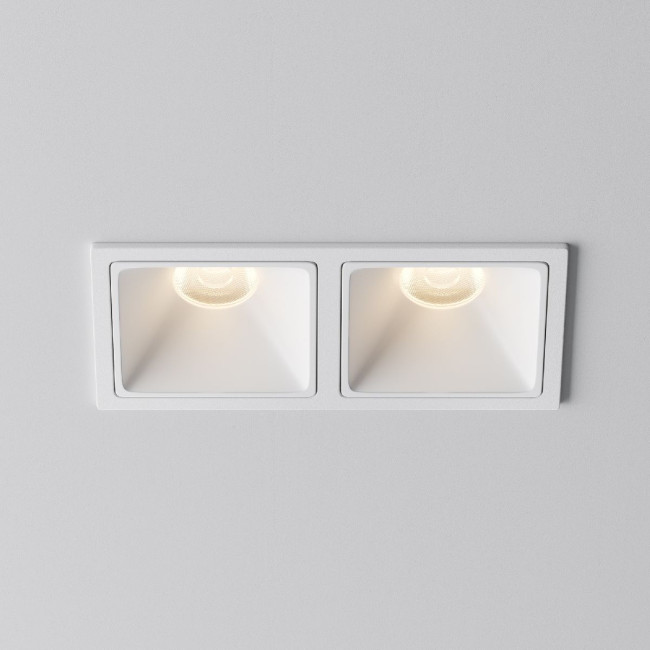 Встраиваемый светильник Maytoni Alfa Led Downlight DL043-02-10W3K-SQ-W-1 Встраиваемый светильник Maytoni Alfa Led Downlight DL043-02-10W3K-SQ-W-1