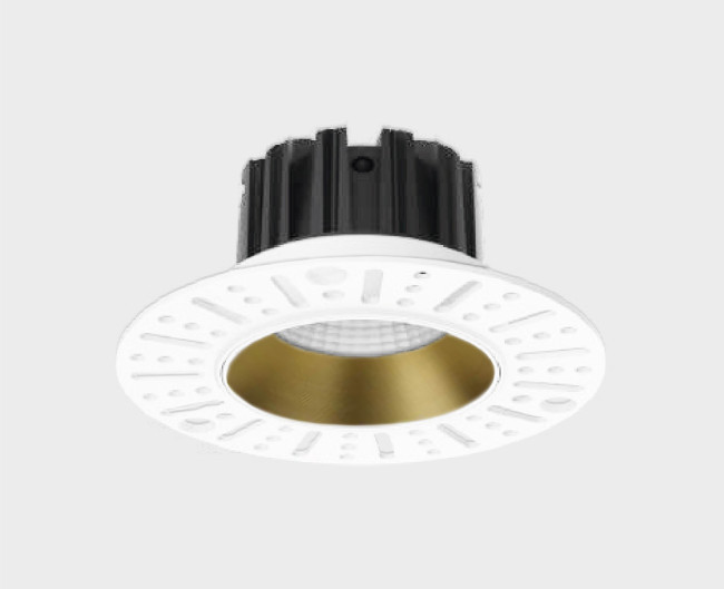Встраиваемый светильник Italline IT02-028 gold 3000K Встраиваемый светильник Italline IT02-028 gold 3000K