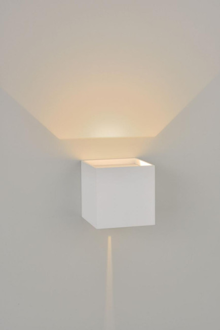 Уличный настенный светодиодный светильник Lucide Xia 17293/02/31 Уличный настенный светодиодный светильник Lucide Xia 17293/02/31