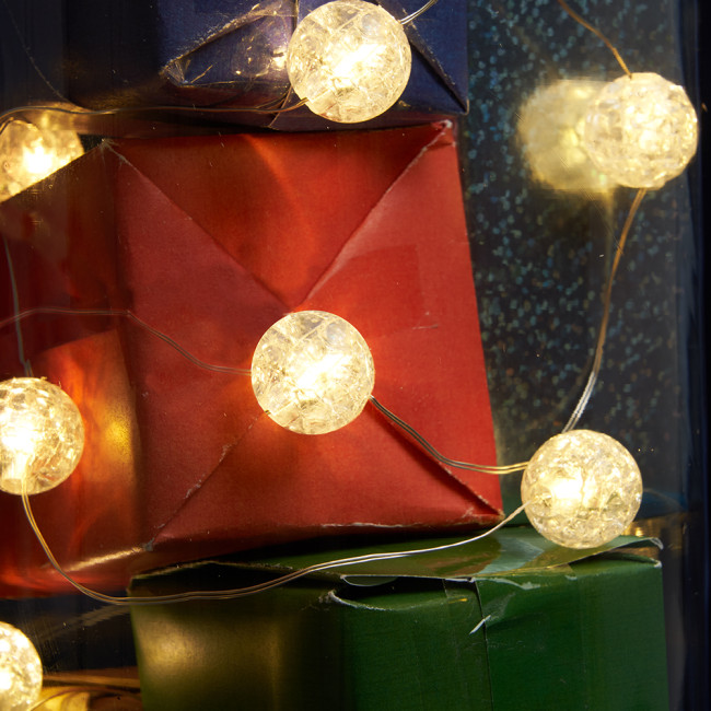 Светодиодная гирлянда линейная Лед шарики Feron CL565 48611 Светодиодная гирлянда линейная Лед шарики Feron CL565 48611