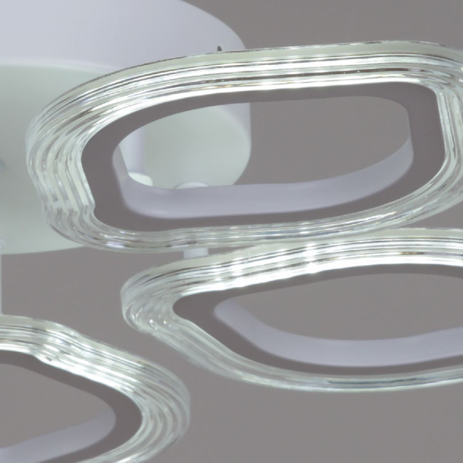 Потолочная люстра Reluce 09827-3.3-05 WH Потолочная люстра Reluce 09827-3.3-05 WH