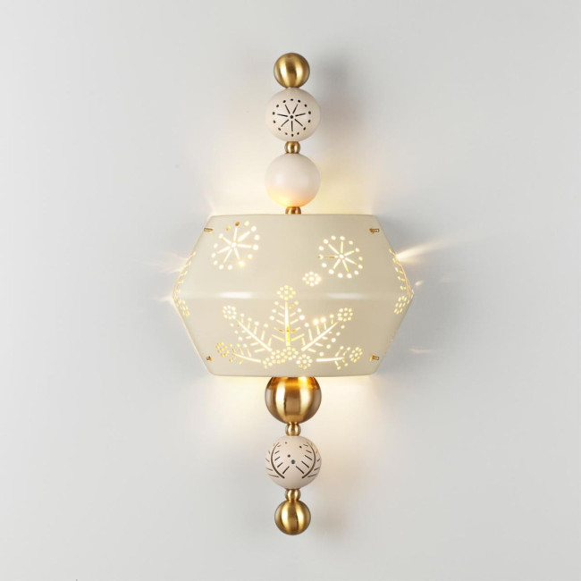 Настенный светильник Odeon Light Pendant Karelia 5444/1WA Настенный светильник Odeon Light Pendant Karelia 5444/1WA