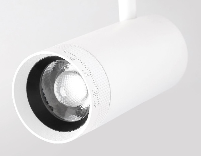 Трековый магнитный светильник Ambrella Light Track System ZOOM GV1570 Трековый магнитный светильник Ambrella Light Track System ZOOM GV1570
