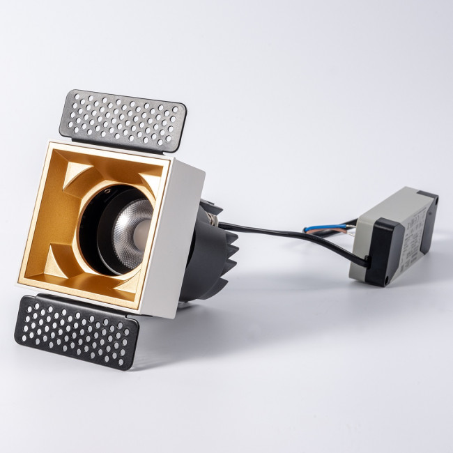 Встраиваемый светильник Fiberli 302T75 (квадратная рамка) 12130205 Встраиваемый светильник Fiberli 302T75 (квадратная рамка) 12130205