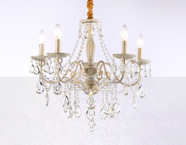 Подвесная люстра Ambrella Light Traditional TR4944