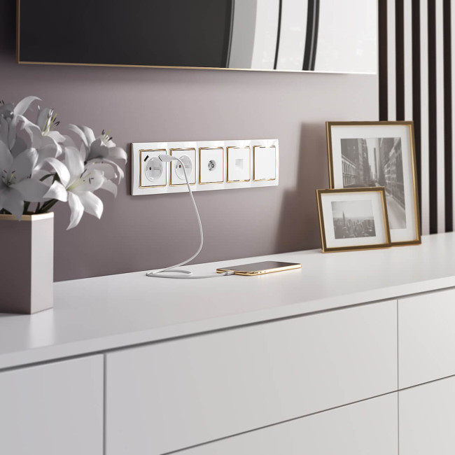 Телефонная розетка RJ-11 Werkel белый W1182001 4690389155383 Телефонная розетка RJ-11 Werkel белый W1182001 4690389155383