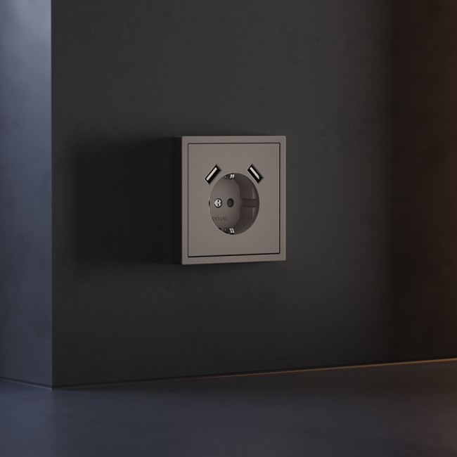 Накладка для розетки с заземлением и защитными шторками, с USB A+A Voltum S70 (капучино) VLS000914 Накладка для розетки с заземлением и защитными шторками, с USB A+A Voltum S70 (капучино) VLS000914