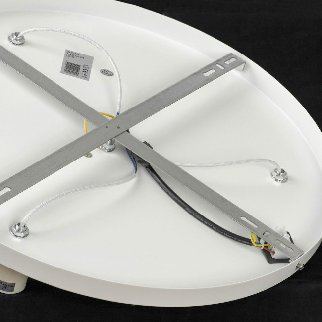 Потолочная люстра Lussole LSP-8904 Потолочная люстра Lussole LSP-8904