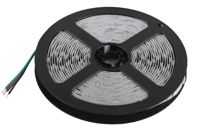 Светодиодная лента Эра 24В 5050 14,4Вт/м RGB 5м IP33 LS5050-14,4-60-24-33-RGB-5m Б0043112 Светодиодная лента Эра 24В 5050 14,4Вт/м RGB 5м IP33 LS5050-14,4-60-24-33-RGB-5m Б0043112