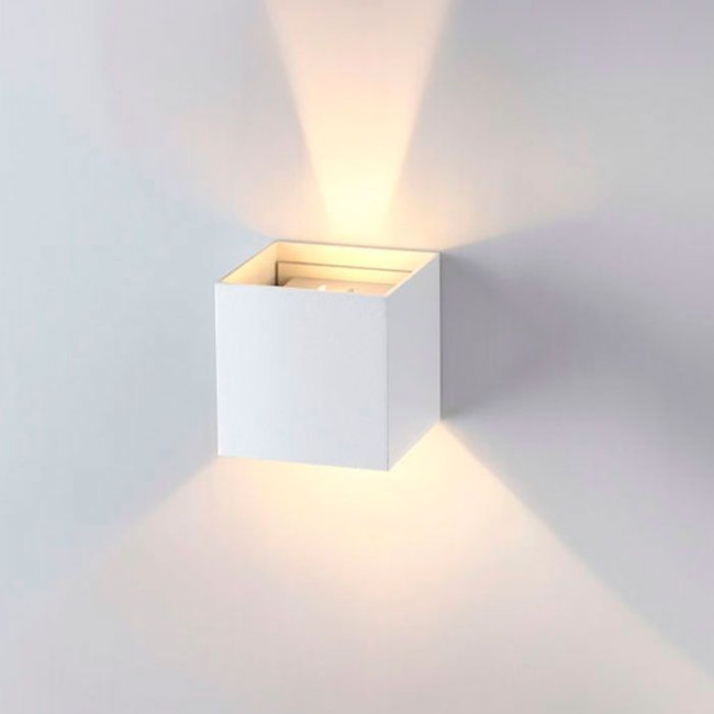 Уличный настенный светодиодный светильник Novotech Calle 357518