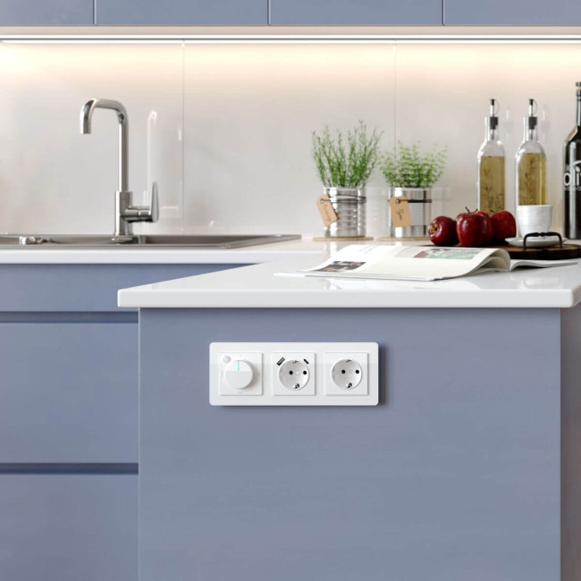 Рамка на 3 поста Werkel Acrylic белый 4690389184871 W0032701 Рамка на 3 поста Werkel Acrylic белый 4690389184871 W0032701