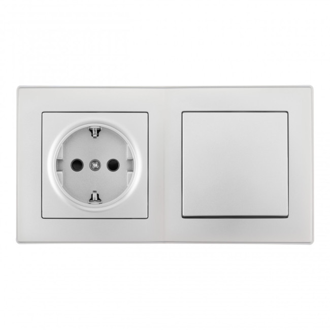 Выключатель одноклавишный с розеткой Arte Milano SET06-2-30-1-40-1 silver Выключатель одноклавишный с розеткой Arte Milano SET06-2-30-1-40-1 silver