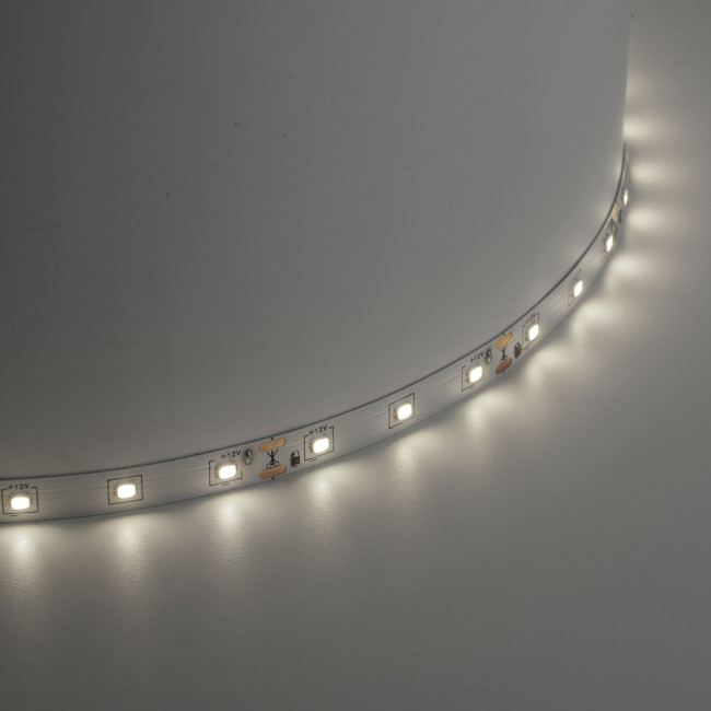 Светодиодная лента Saffit SST01 12В 6Вт/м 4000К 5м IP20 55238 Светодиодная лента Saffit SST01 12В 6Вт/м 4000К 5м IP20 55238